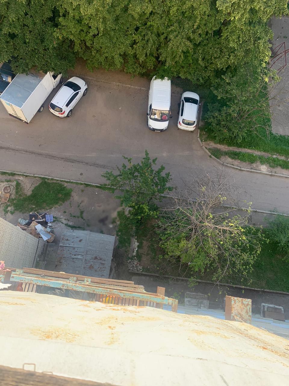 Ставрополец упал с высоты 9 этажа и от полученных травм скончался на месте