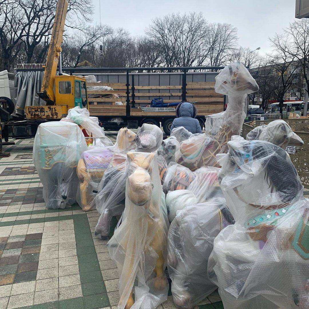 В парк Победы Ставрополя привезли новый аттракцион | 18.03.2021 | Ставрополь  - БезФормата