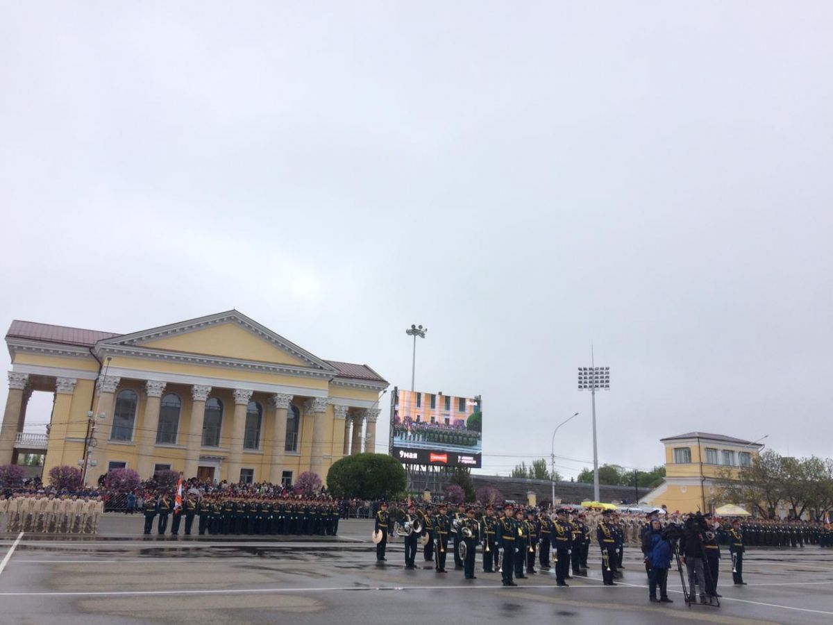 Военный парад Победы прошёл в Ставрополе | 09.05.2021 | Ставрополь -  БезФормата