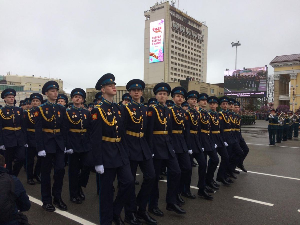 Победа ставрополь. Парад Победы в Ставрополе 2022. Ставрополь парад 2016. Казаки Кокшетау 2015 год парад Победы. Парад Победы в городе Ставрополе в 2012 год на площади.