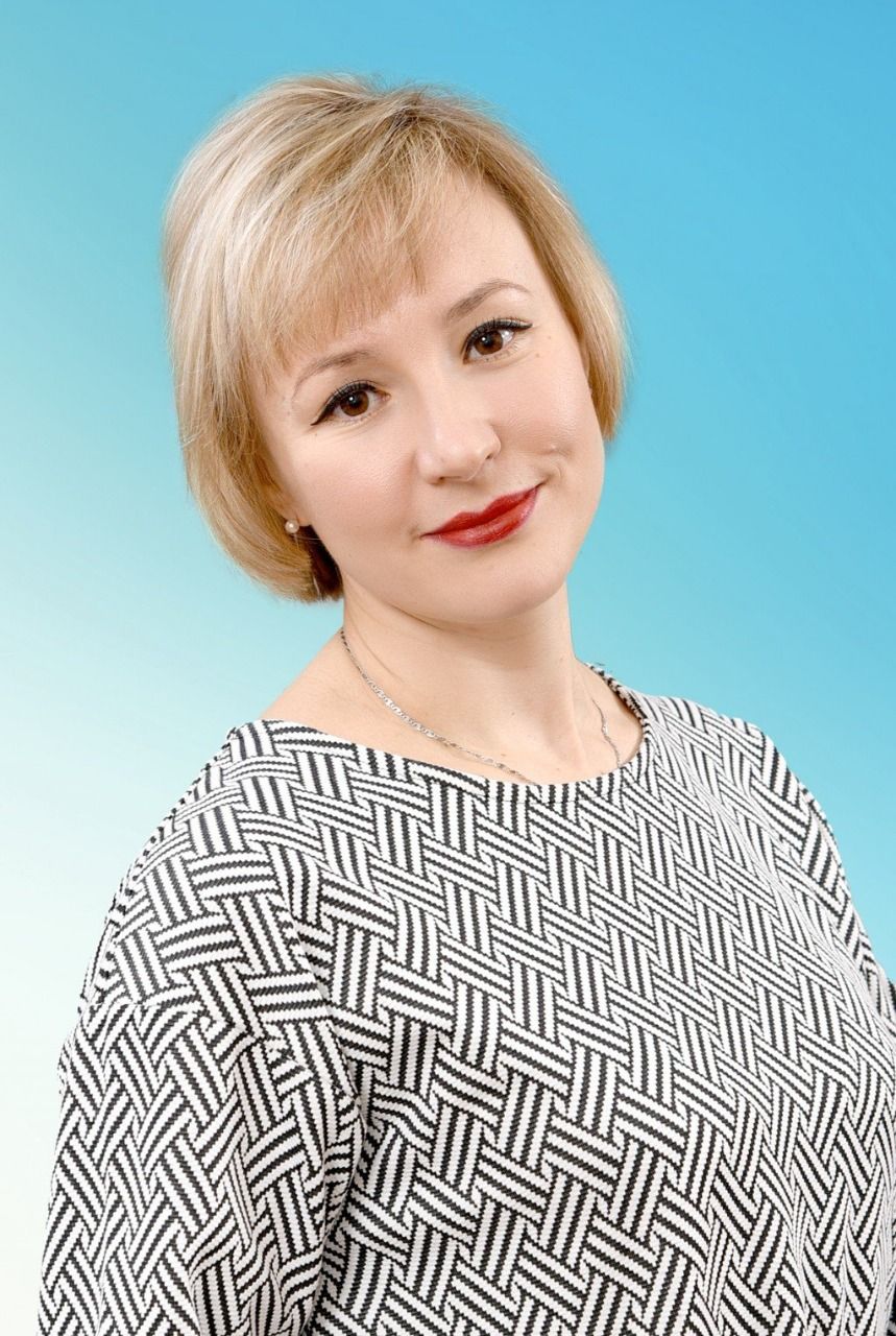 Учитель из Железноводска Юлия Высоцкая набрала 100 баллов по ЕГЭ