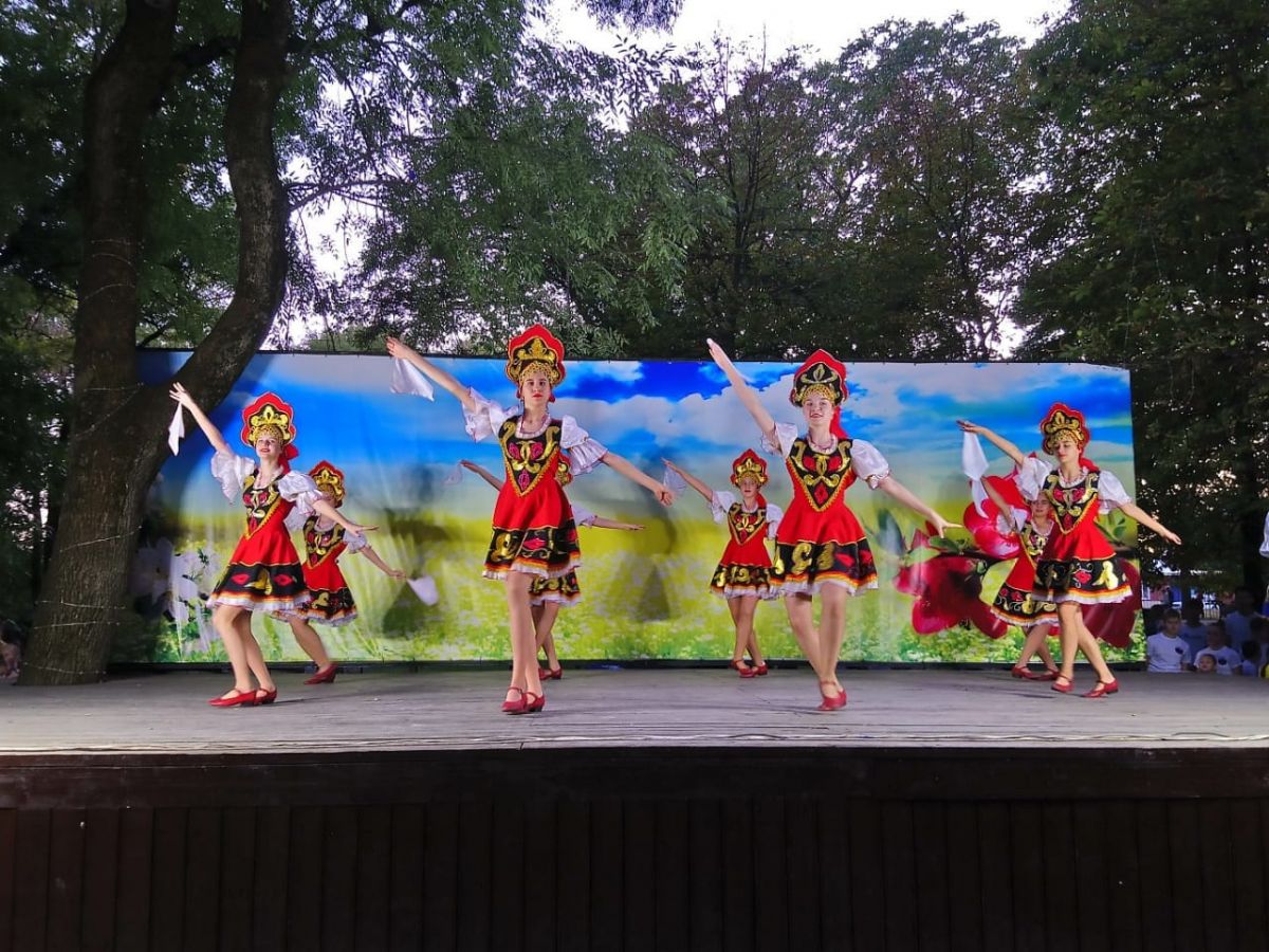 Два ставропольских ансамбля отличились на конкурсе «Танцемания»
