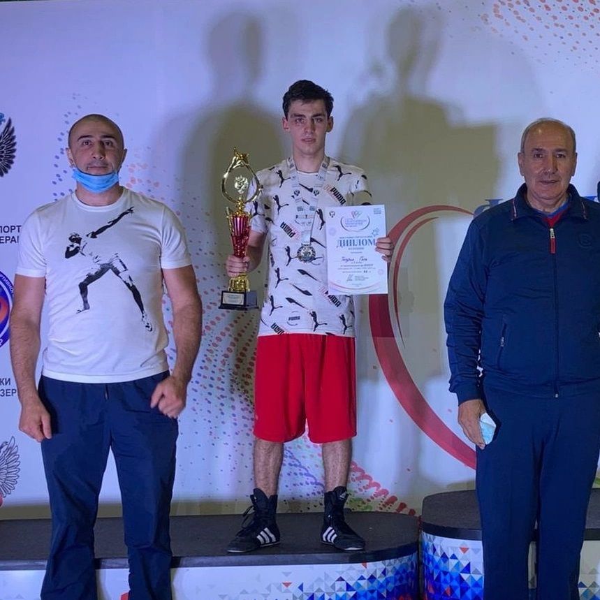 Ставропольский боксер стал серебряным призером летней Спартакиады молодежи России