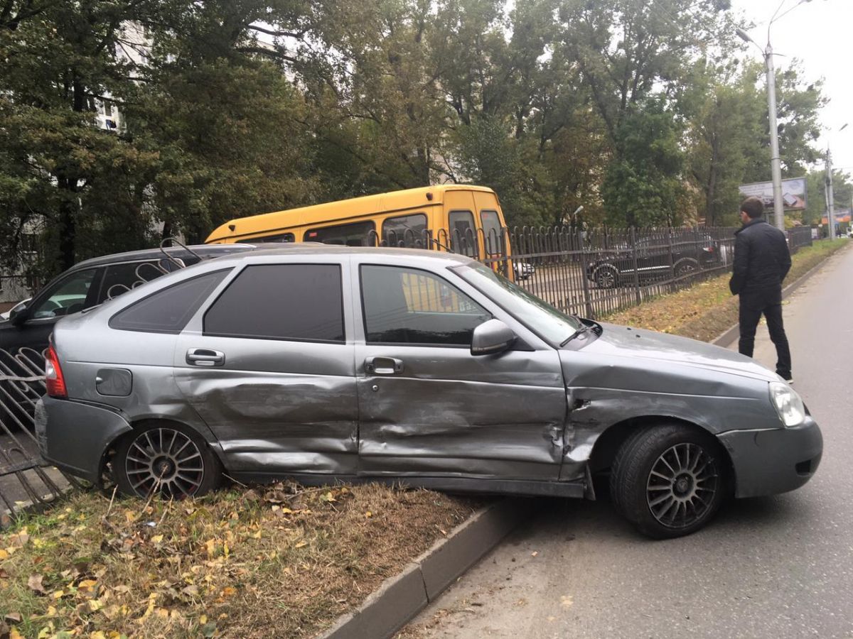 На юге Ставрополя BMW спровоцировала аварию с тремя машинами - АТВмедиа