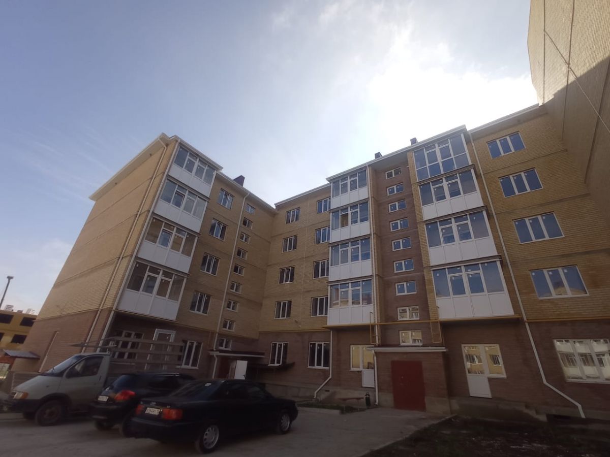 В Железноводске 15 детей-сирот получили новое жилье. Фото: минздрав Ставрополья.