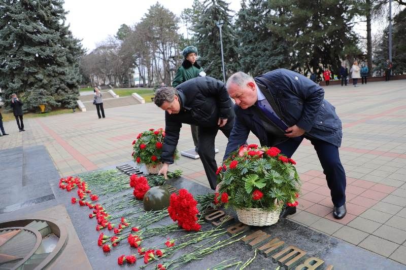 Посол ФРГ побывал в Пятигорске на открытии Ресурсного центра немецкого языка. Фото: администрация Пятигорска. Посол ФРГ побывал в Пятигорске на открытии Ресурсного центра немецкого языка. Фото: администрация Пятигорска.