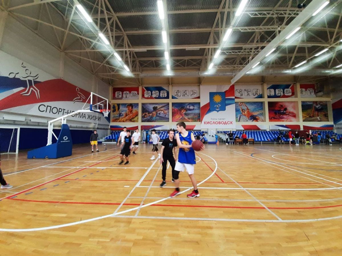 В Кисловодске завершился турнир по стритболу. Фото: администрация Кисловодска.
