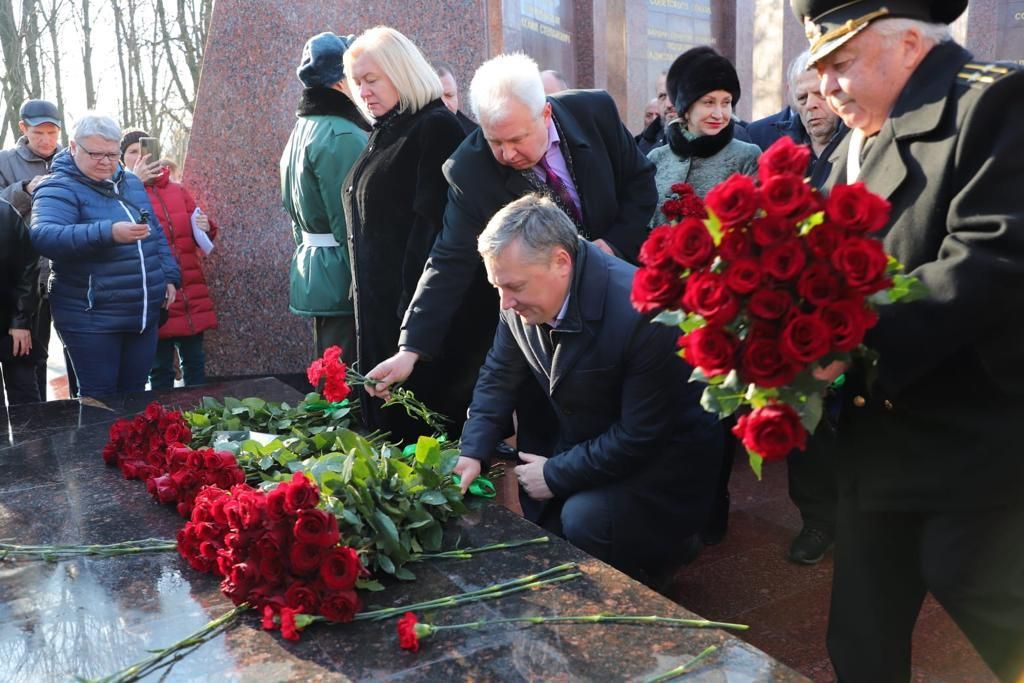 В Пятигорске торжественно открыли Мемориал Победы после реконструкции. Фото: администрация Пятигорска. В Пятигорске торжественно открыли Мемориал Победы после реконструкции. Фото: администрация Пятигорска.