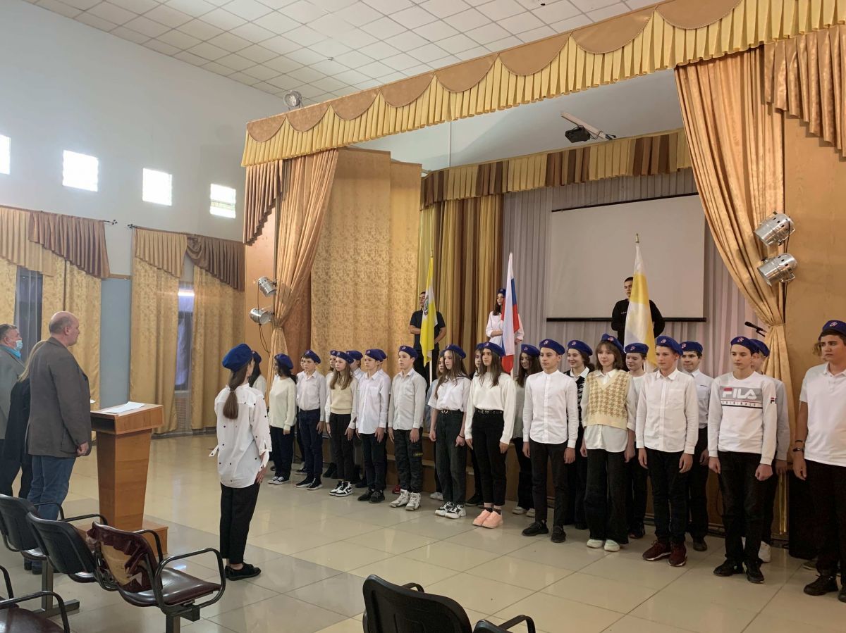 Свыше 400 школьников из Ставрополя пополнили ряды «Юнармии». Фото: администрация Ставрополя