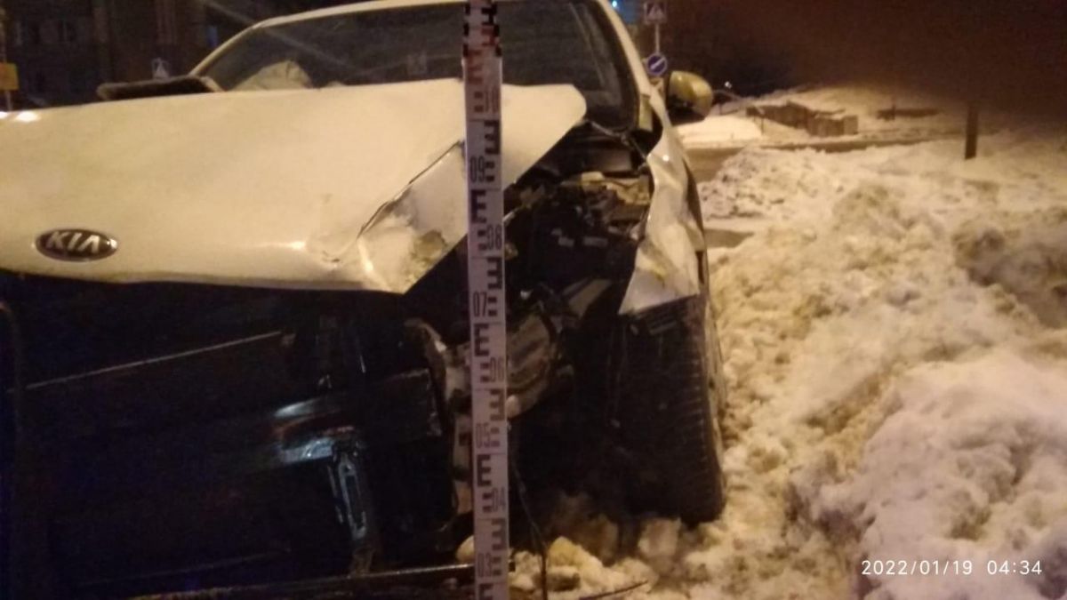 В Ставрополе произошла авария с участием скорой, которая ехала на вызов. Фото: ГИБДД по Ставрополю.