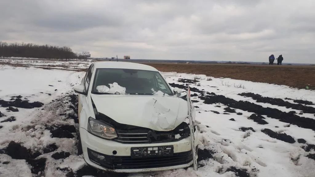 Из-за несоблюдения дистанции на дороге в Шпаковском округе пострадали три человека. Фото: instagram.com/26gibdd/ Из-за несоблюдения дистанции на дороге в Шпаковском округе пострадали три человека. Фото: instagram.com/26gibdd/