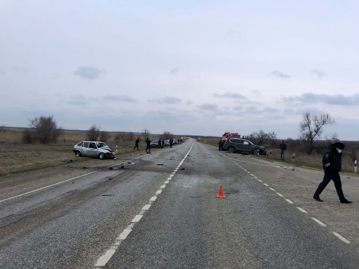 Мужчина разбился насмерть после столкновения с внедорожником на Ставрополье. Фото: Госавтоинспекция Ставрополья