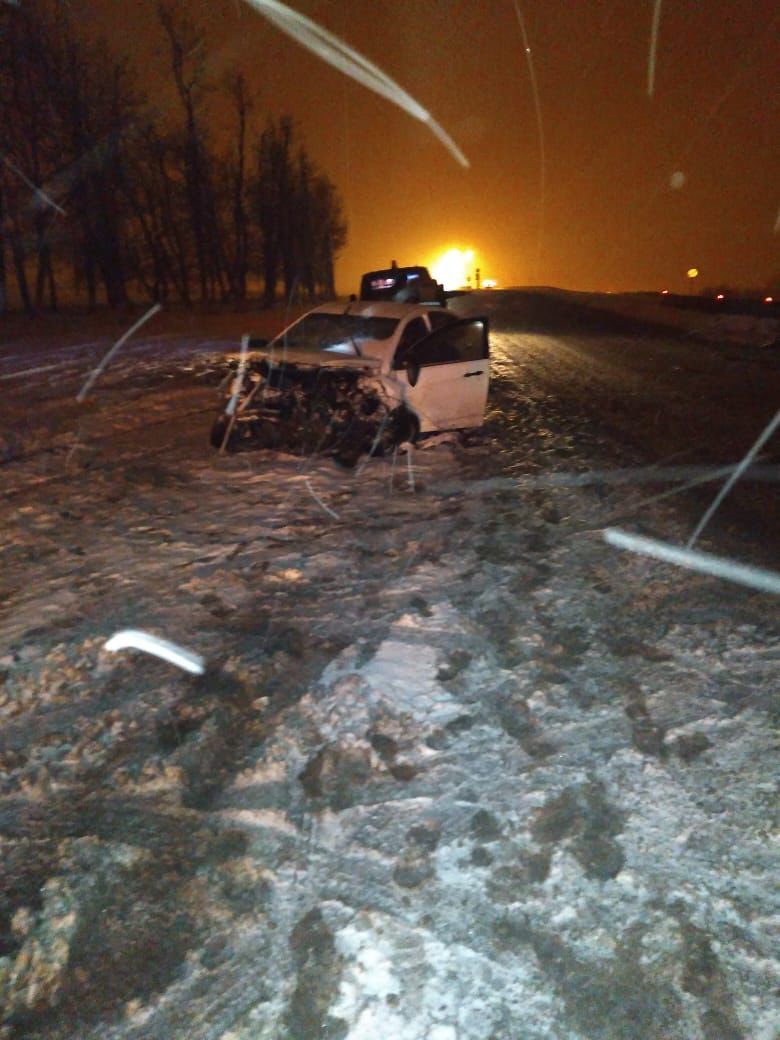 В Кировском округе неосторожное вождение стало причиной ДТП с 5 пострадавшими, в том числе с 2 детьми. Фото: УГИБДД по СК.