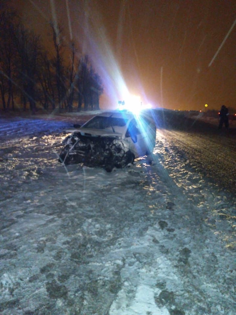 В Кировском округе неосторожное вождение стало причиной ДТП с 5 пострадавшими, в том числе с 2 детьми. Фото: УГИБДД по СК.