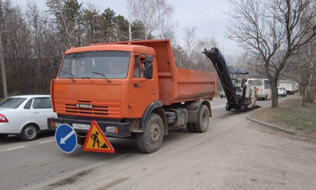 Ямочный ремонт стартовал в Ставрополе. Фото: администрация Ставрополя Ямочный ремонт стартовал в Ставрополе. Фото: администрация Ставрополя
