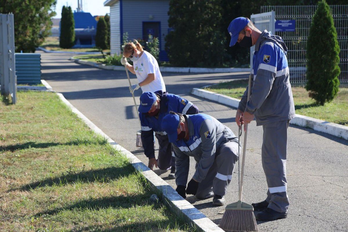 «Это просто!»: на субботник в Невинномысске вышли 60 тыс. человек. Фото: администрация Невинномысска