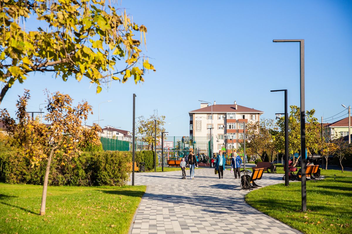 Сквер Ставрополя включили в реестр лучших практик благоустройства в 20221 году. Фото: Миндор Ставрополья