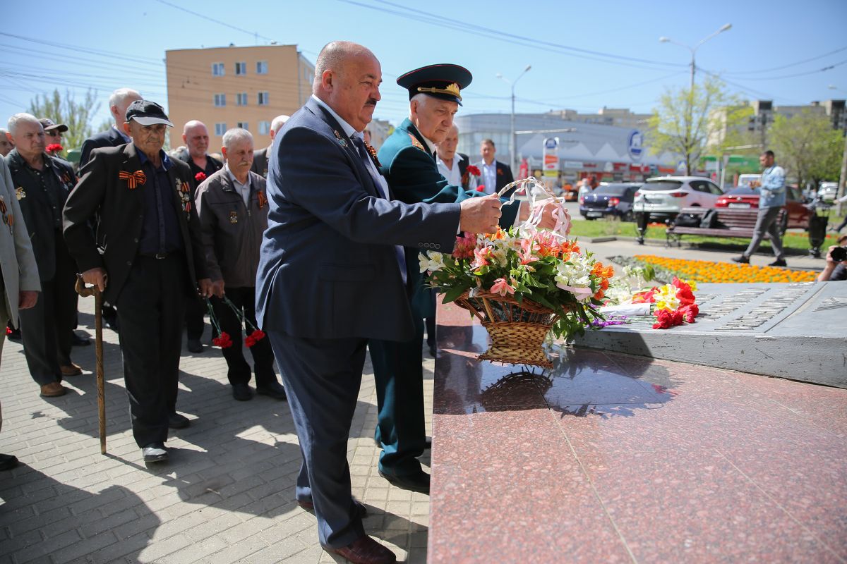 Память ликвидаторов аварии на Чернобыльской АЭС почтили в Ставрополе. Фото: администрация Ставрополя Память ликвидаторов аварии на Чернобыльской АЭС почтили в Ставрополе. Фото: администрация Ставрополя