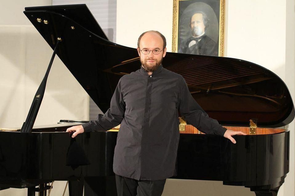 Концерт «Закрытие 120-го концертного сезона. Алексей Набиулин»