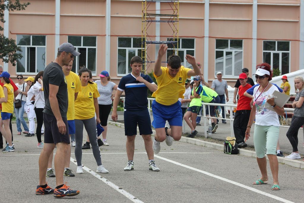 Спартакиада среди. Спорт Ставрополья. Федерация футбола Ставропольского края спартакиада. ДККБ Ставрополь спартакиада. Спартакиада 