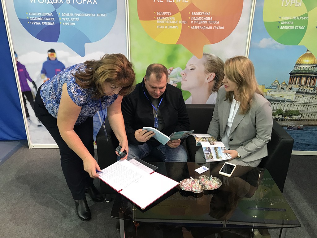 Ставропольская бизнес-миссия вернулась из Сочи с новыми проектами
  Ставропольская бизнес-миссия вернулась из Сочи с новыми проектами