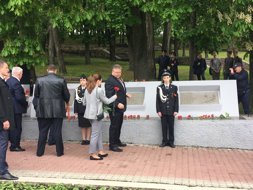 В Ставрополе празднование Дня Победы открыли торжественные митинги