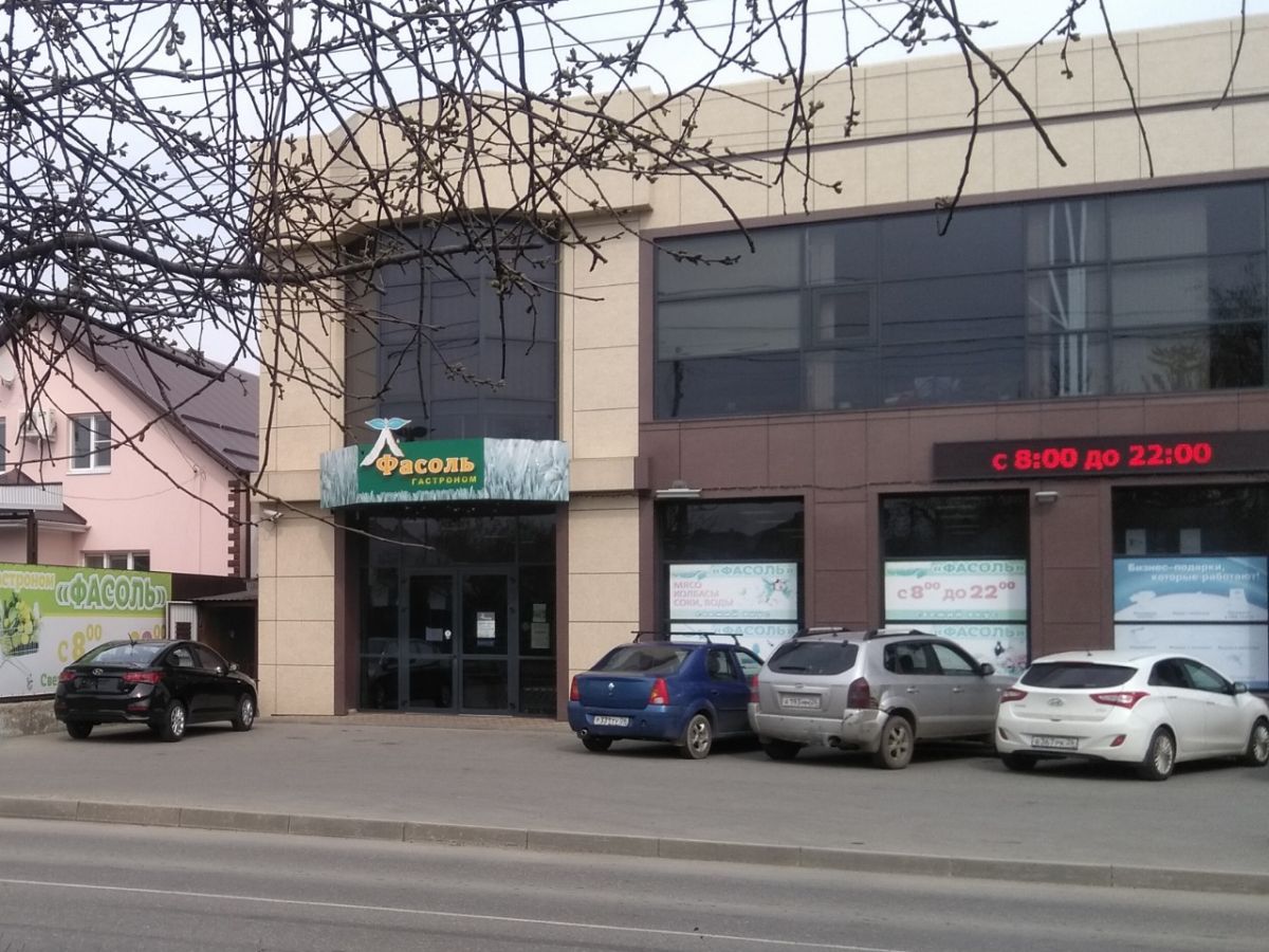 В Ставрополе продолжают борьбу с рекламой на фасадах В Ставрополе продолжают борьбу с рекламой на фасадах