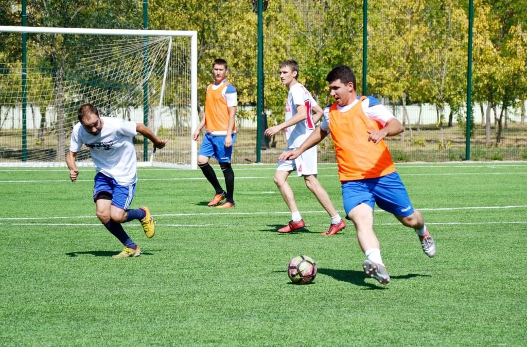Чемпионат по футболу среди любителей проходит в Невинномысске