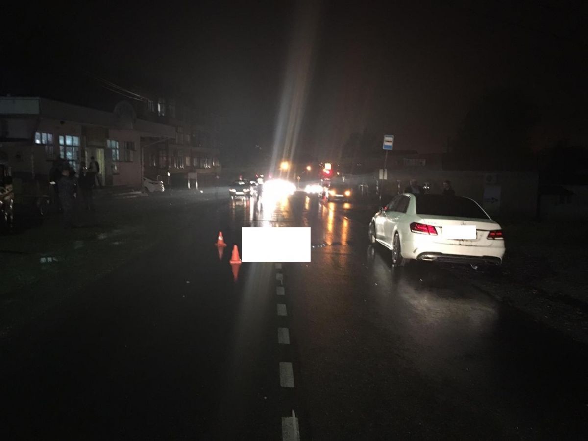 На Ставрополье под колесами легковушки погиб пешеход