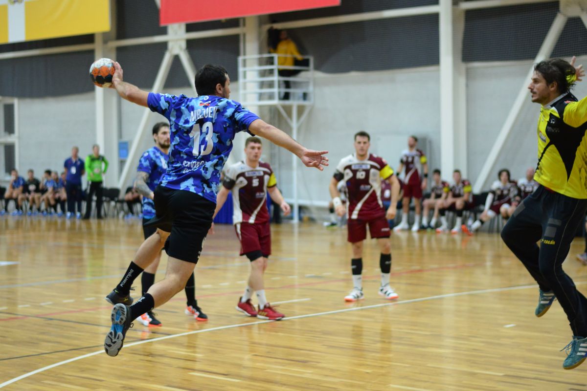 Ставропольские гандболисты стартовали в европейском «Кубке вызова» Ставропольские гандболисты стартовали в европейском «Кубке вызова»