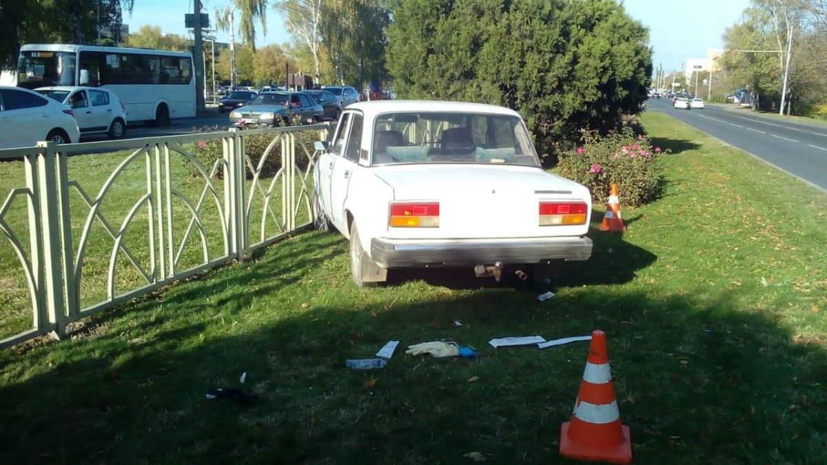 В Ставрополе водитель легковушки погиб от сердечного приступа