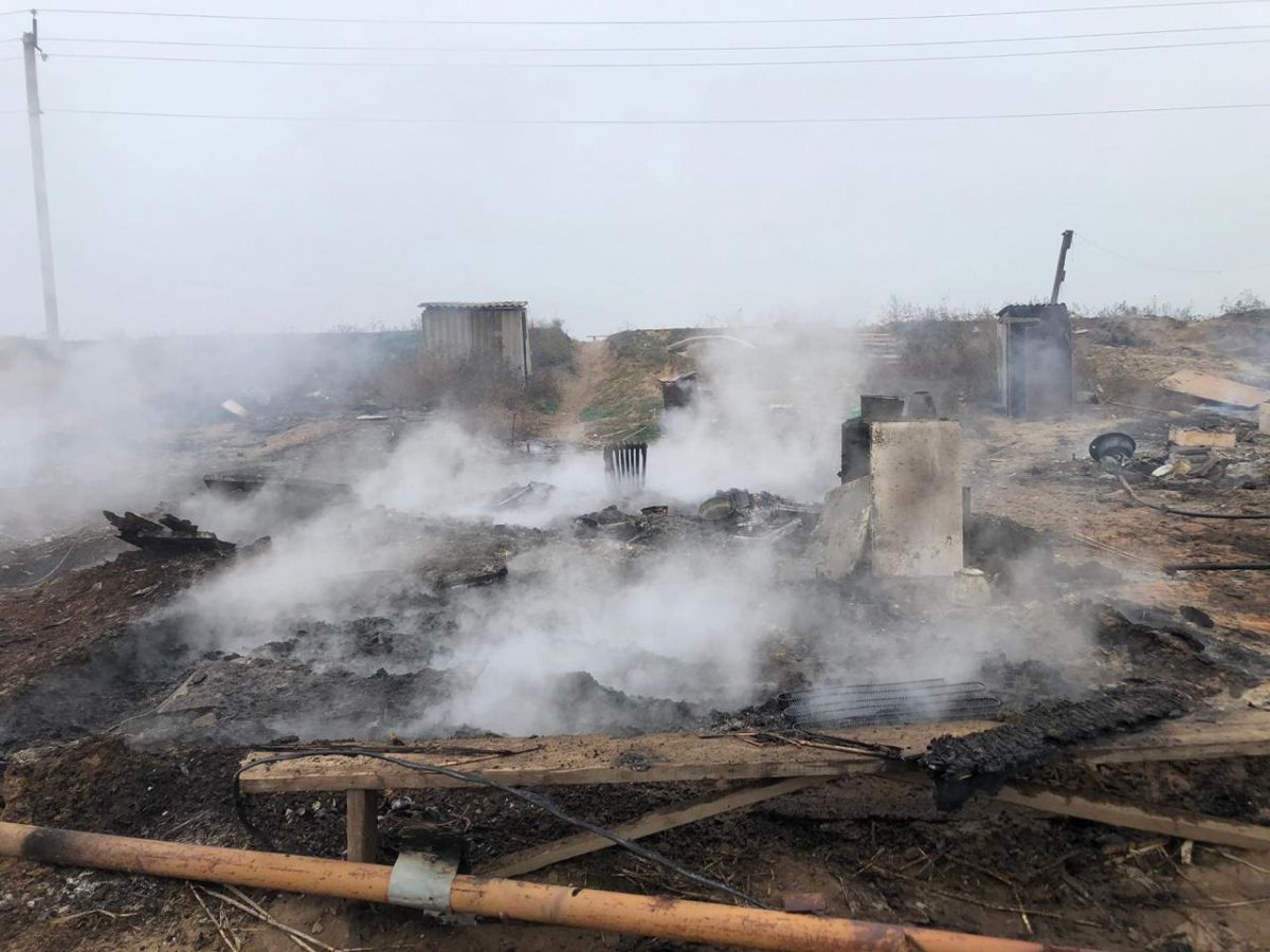 На овощеводческой базе Ставрополья произошёл пожар На овощеводческой базе Ставрополья произошёл пожар