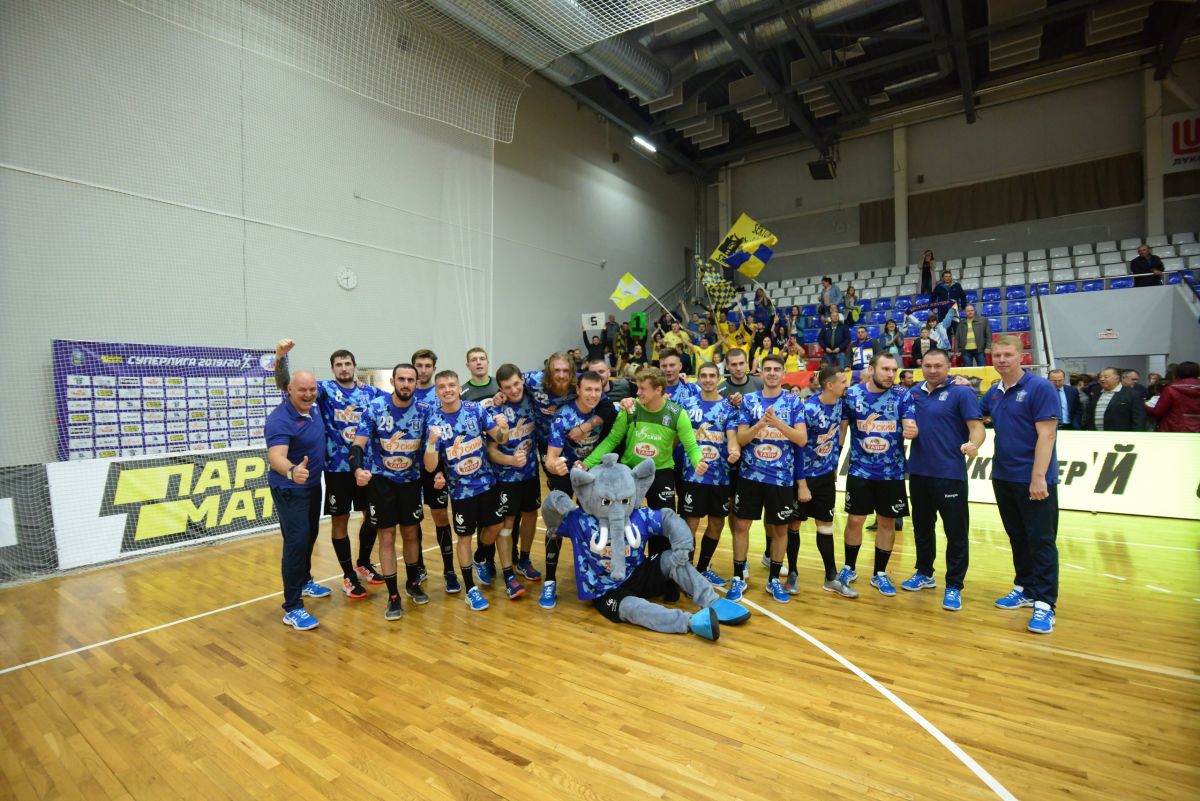Гандболисты из Ставрополя одолели команду из Словакии
