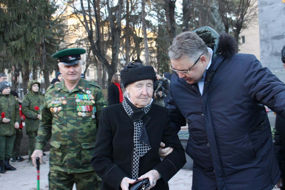 Сотрудников и ветеранов органов безопасности России чествовали в Кисловодске Сотрудников и ветеранов органов безопасности России чествовали в Кисловодске
