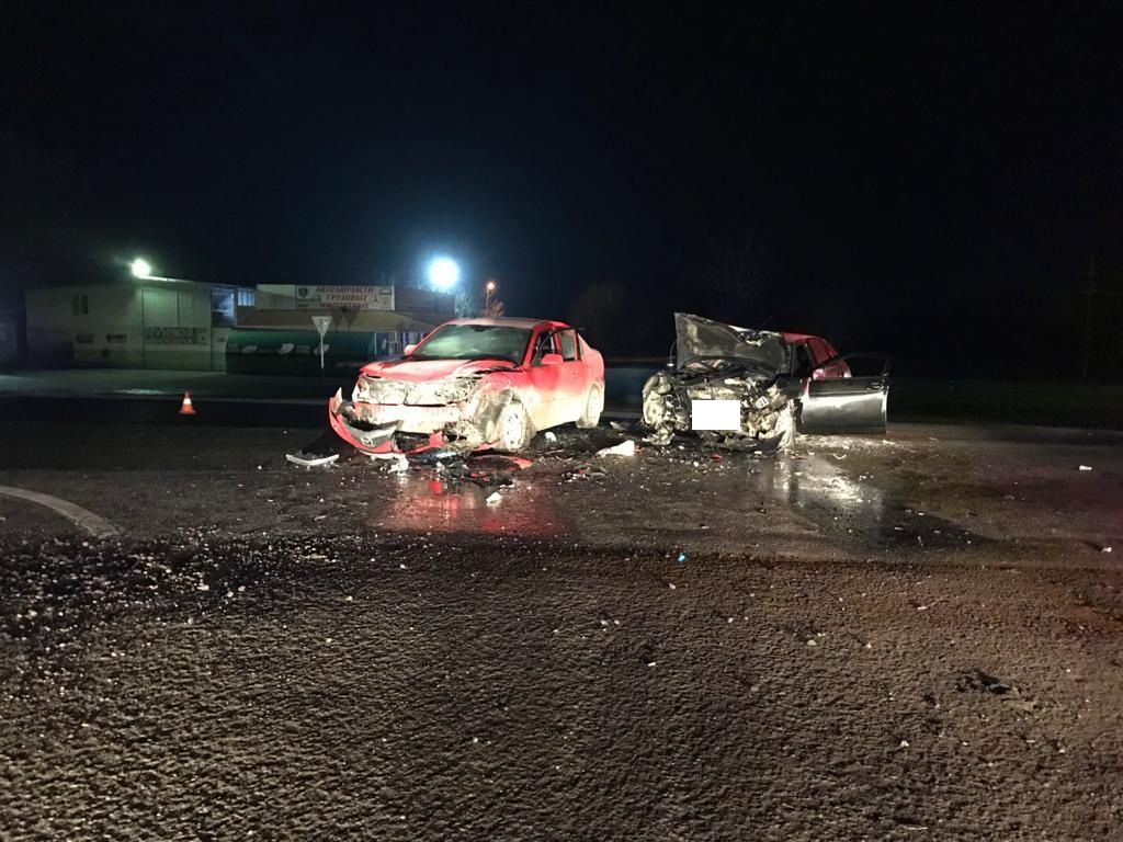 На Ставрополье  в аварии пострадали четыре человека
