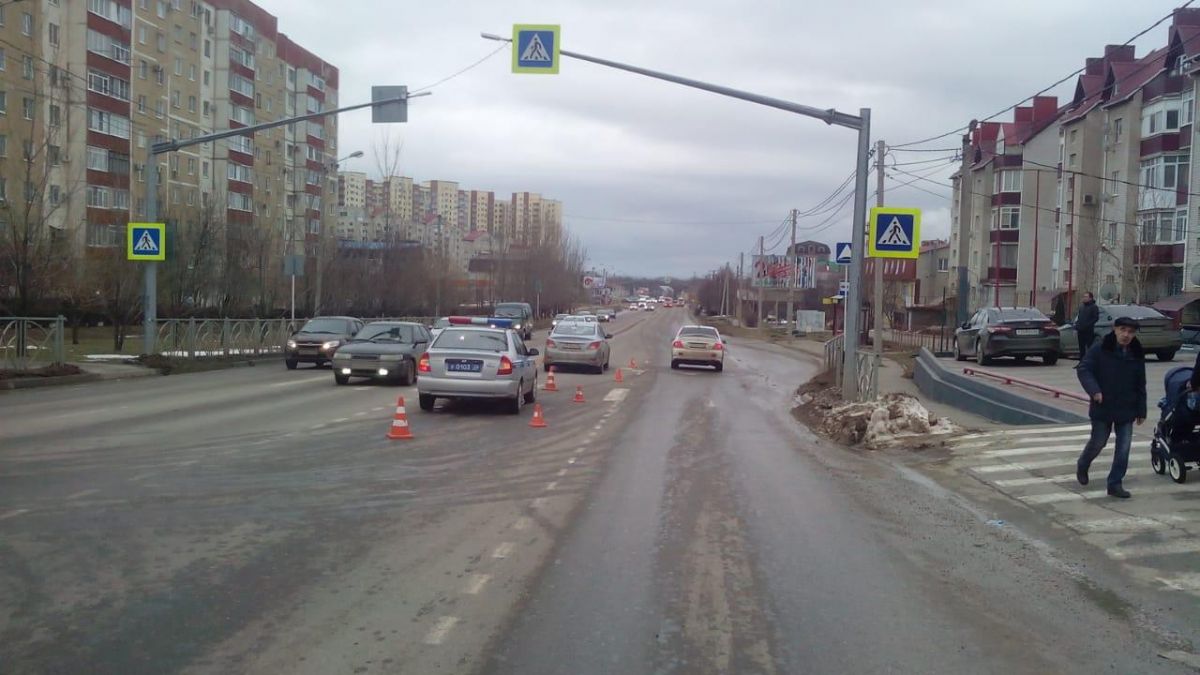 В Ставрополе автоледи сбила подростка В Ставрополе автоледи сбила подростка