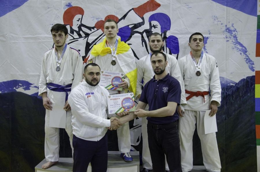 Ставропольские рукопашники успешно выступили на первенстве СКФО Ставропольские рукопашники успешно выступили на первенстве СКФО