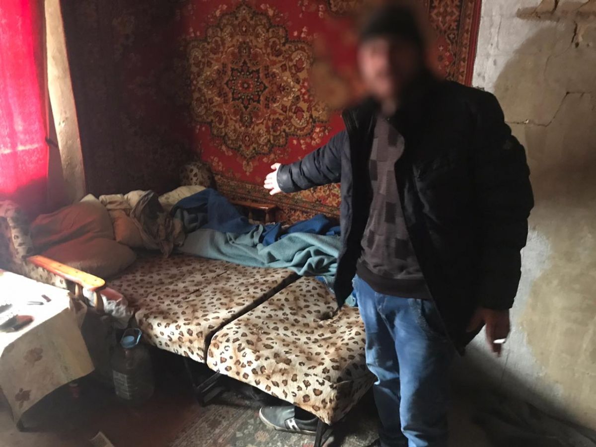 В Георгиевске мужчина избил свою мать до смерти В Георгиевске мужчина избил свою мать до смерти