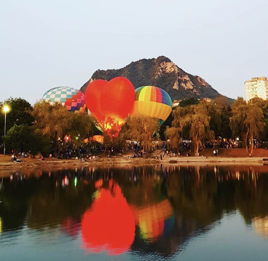 Аэронавты Железноводска посвятят женщинам весенний полет