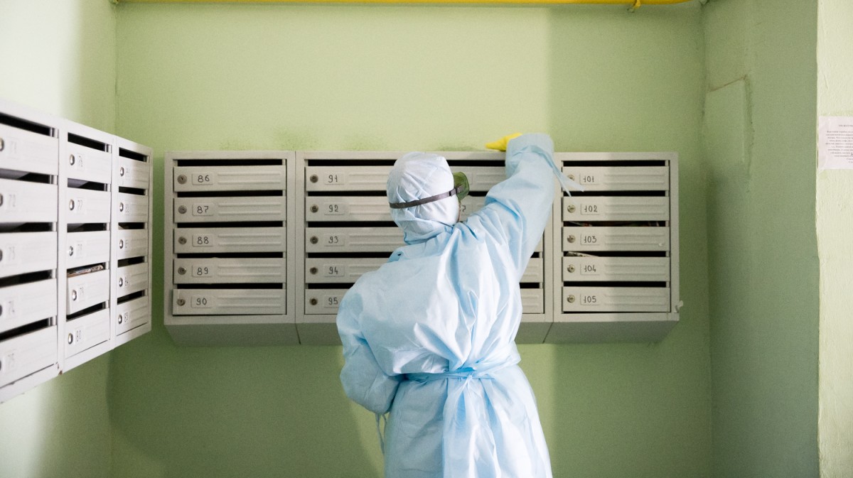 Управляющие компании Ставрополья обязали убираться в многоэтажках Управляющие компании Ставрополья обязали убираться в многоэтажках