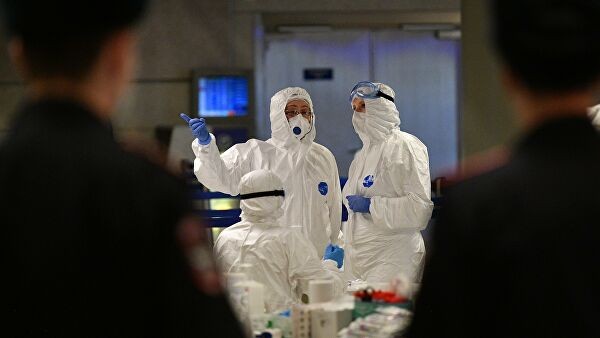 В Госдуму внесли проект о лишении свободы за нарушение карантина