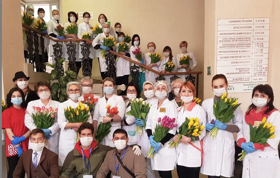 Губернатор Ставрополья поблагодарил медиков и волонтеров за их работу Губернатор Ставрополья поблагодарил медиков и волонтеров за их работу