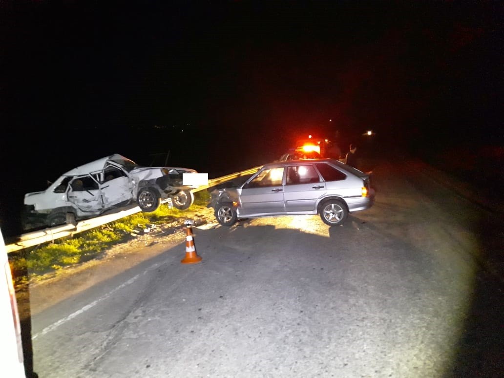 Три человека пострадали во встречном ДТП на Ставрополье