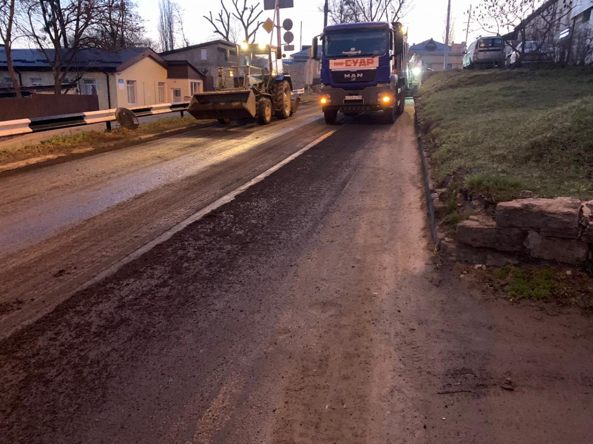 По улице Железнодорожной в Ставрополе идет ремонт По улице Железнодорожной в Ставрополе идет ремонт