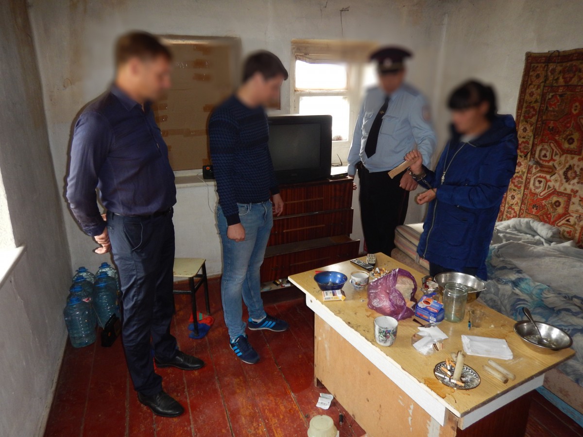 На Ставрополье женщина убила знакомого из-за спиртного На Ставрополье женщина убила знакомого из-за спиртного