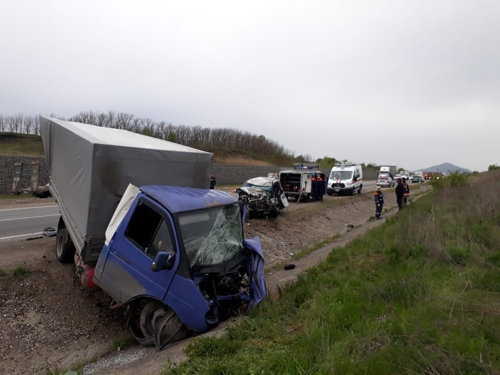 Вблизи Минвод случилось смертельное ДТП