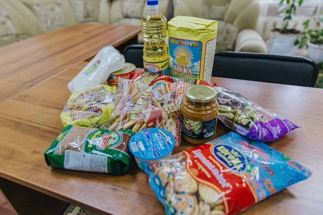 На Ставрополье за день продуктовые наборы получили почти 2 тыс. человек На Ставрополье за день продуктовые наборы получили почти 2 тыс. человек