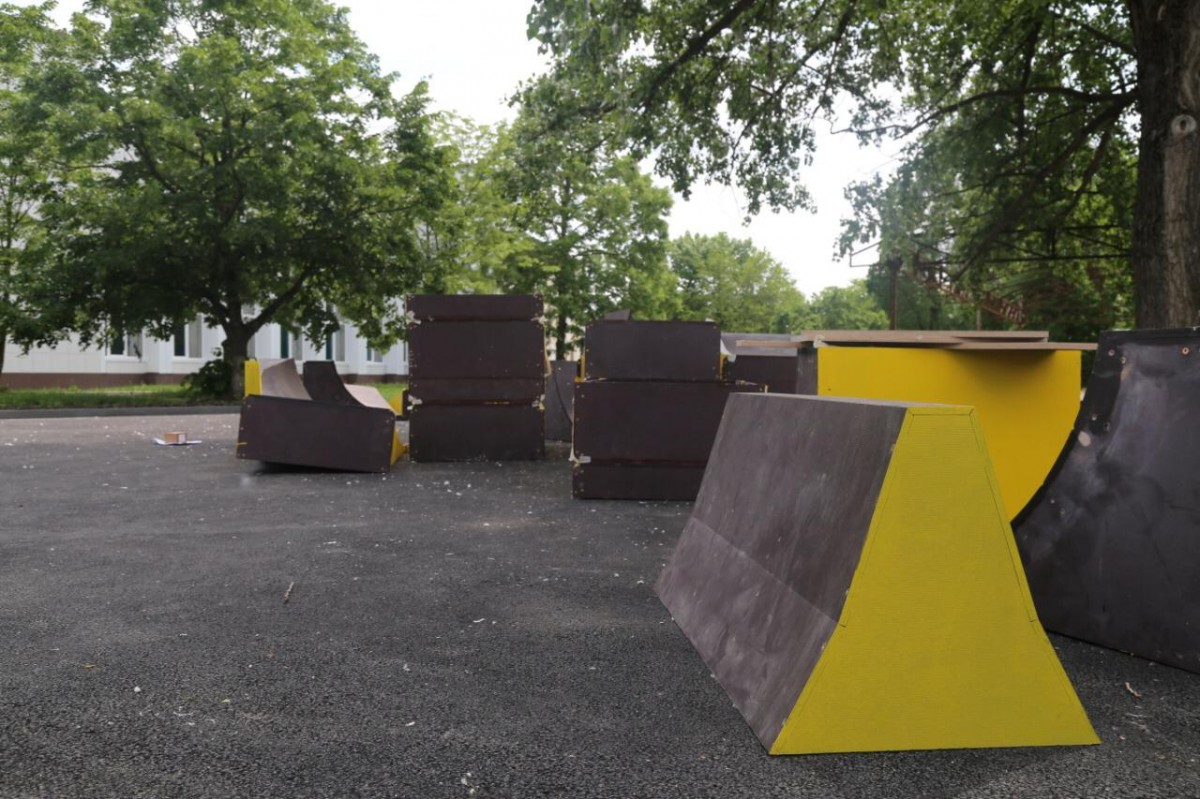 В Новопавловске строят скейт-парк В Новопавловске строят скейт-парк