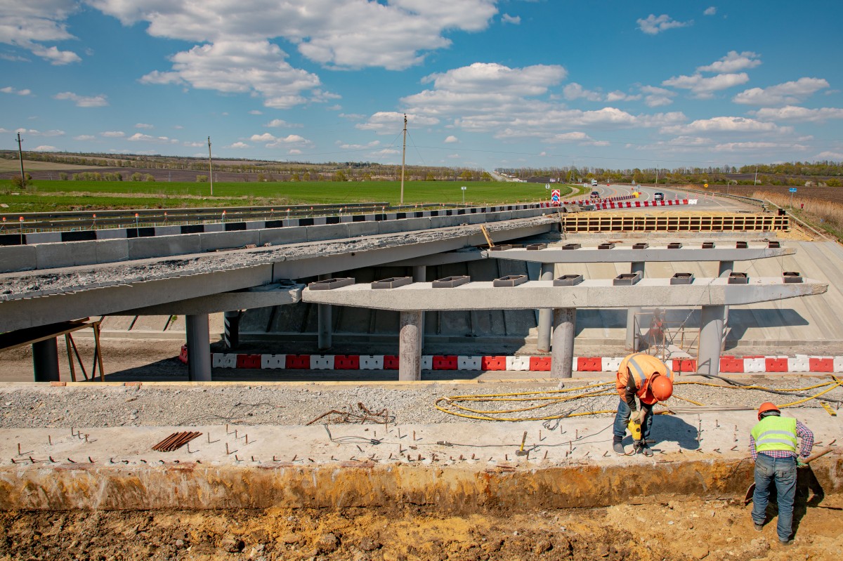 На подъезде к Ставрополю отремонтируют путепровод На подъезде к Ставрополю отремонтируют путепровод