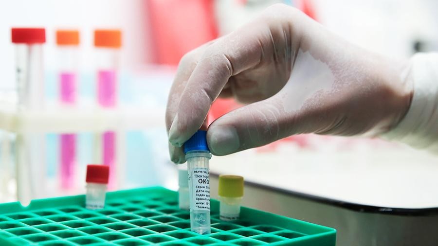 Участники Парада Победы в Ставрополе прошли двойное тестирование на коронавирус Участники Парада Победы в Ставрополе прошли двойное тестирование на коронавирус